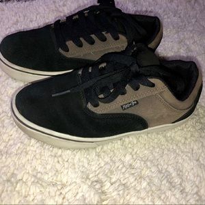 Boys Shoes Size 3 Maui & Sons